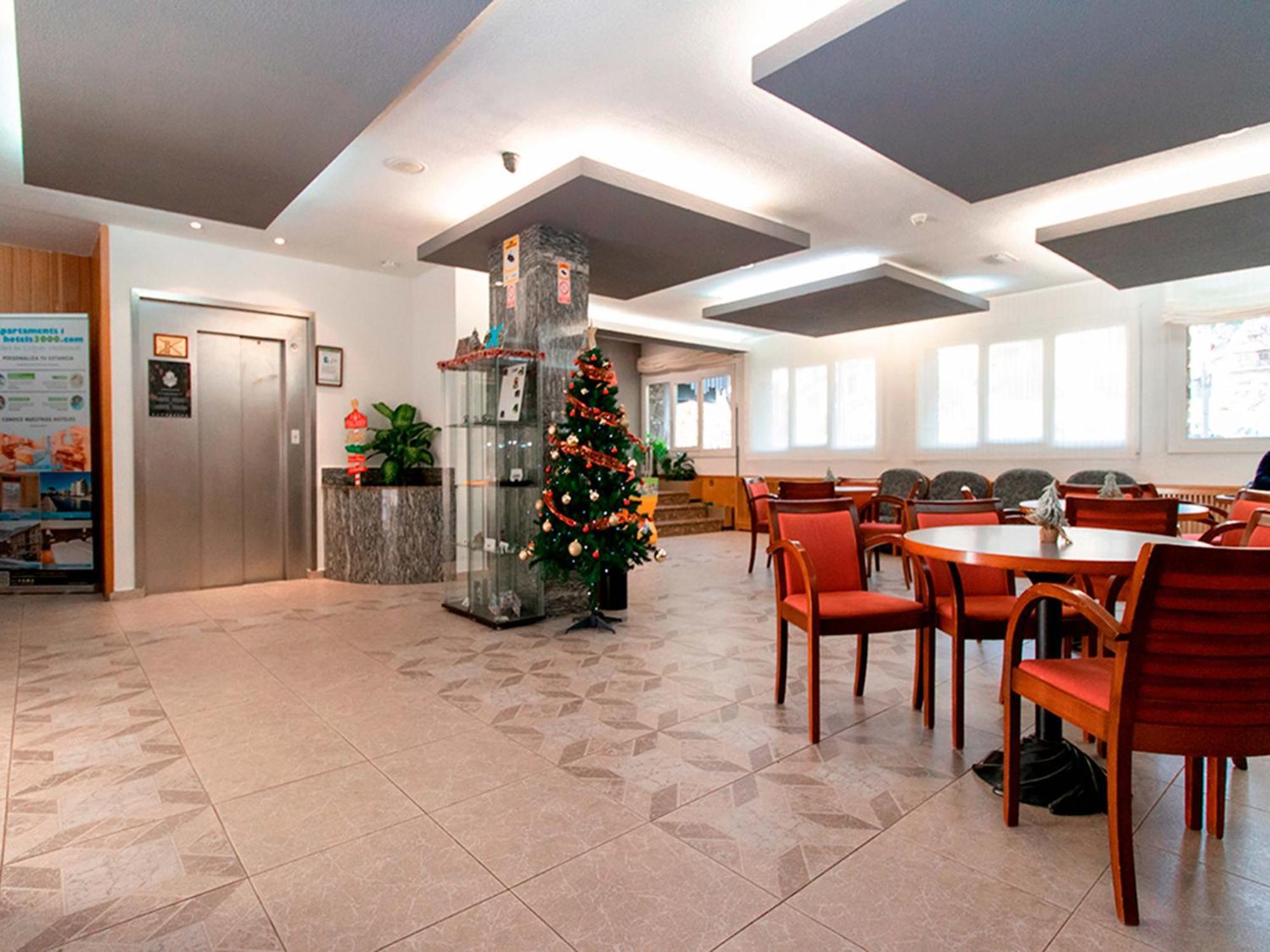 Hotel Pere D'urg 3000